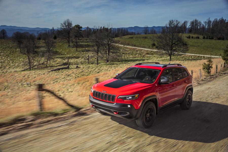  Jeep Cherokee Trailhawk (KL) 2018 года  (NA) (фото 29 из 49)